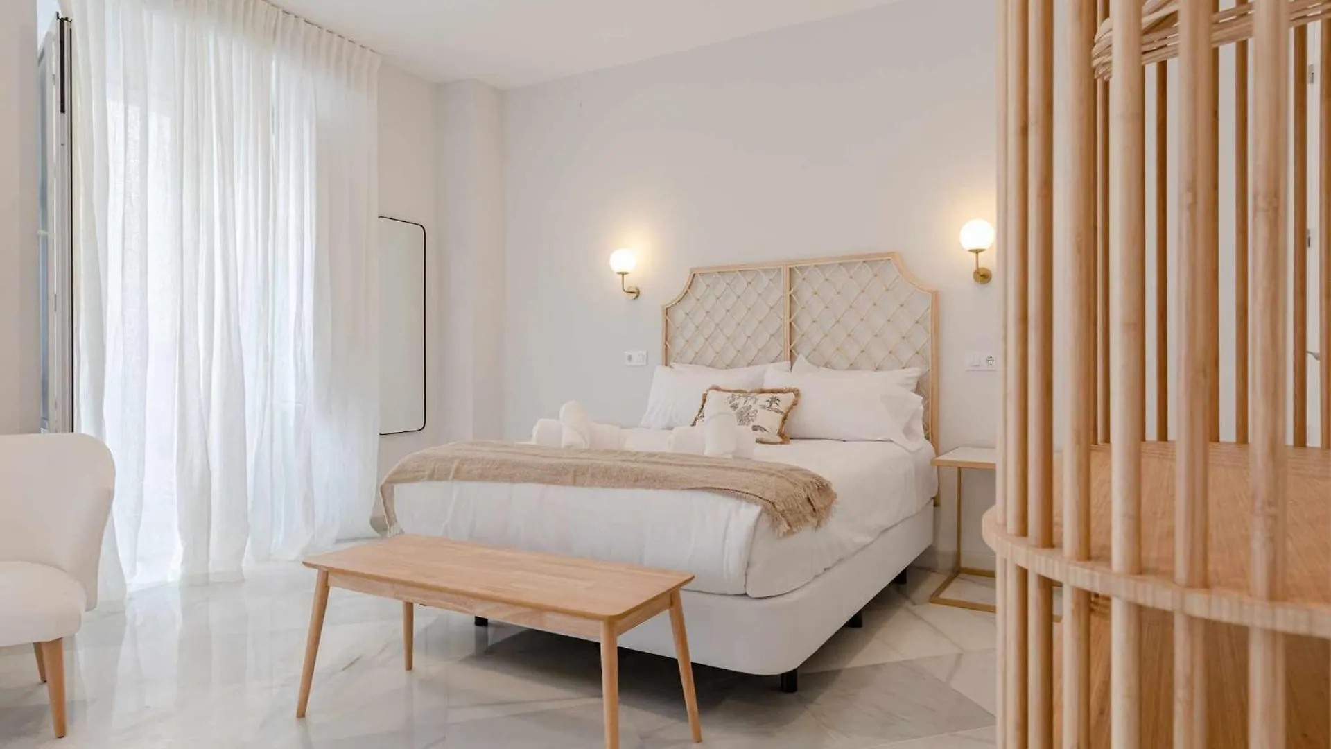 Isg Apartments Cuna Seville 0*,  Spain