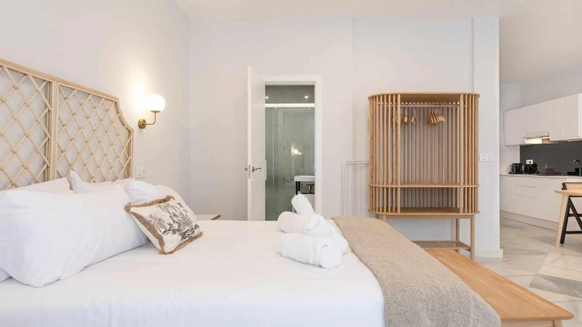 Isg Apartments Cuna Seville Spain