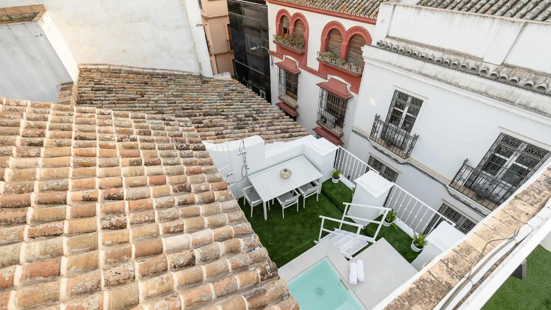 Isg Apartments Cuna Sevilla 0*,  Spanje