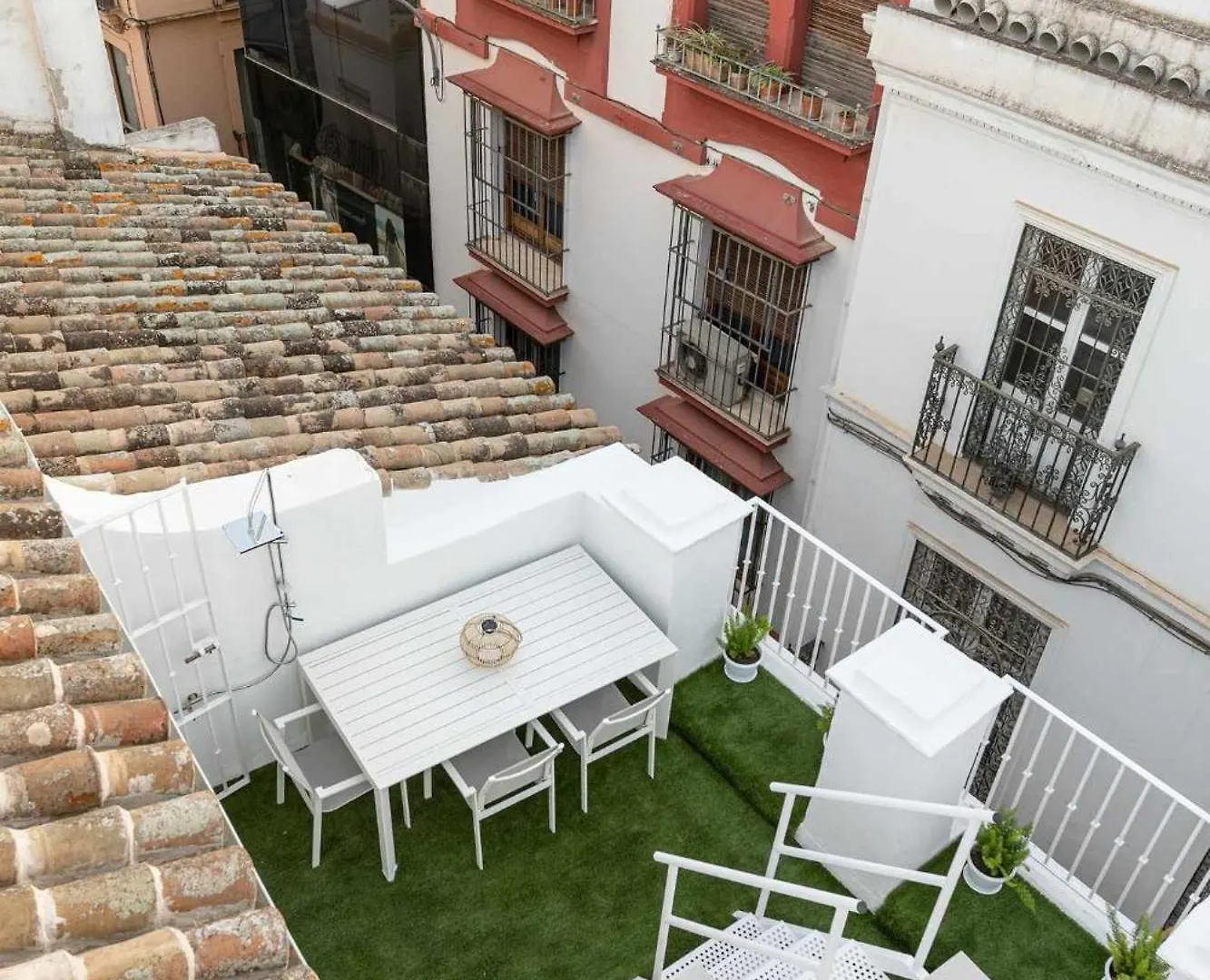 Isg Apartments Cuna Sevilla Aparthotel