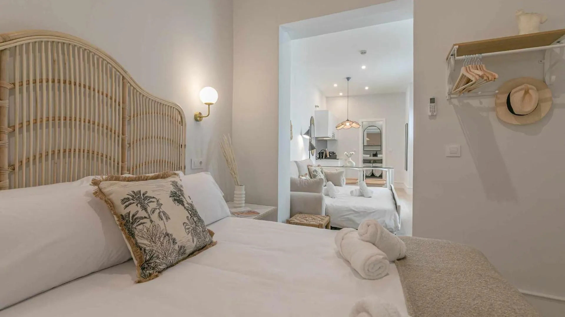 Isg Apartments Cuna Seville Aparthotel