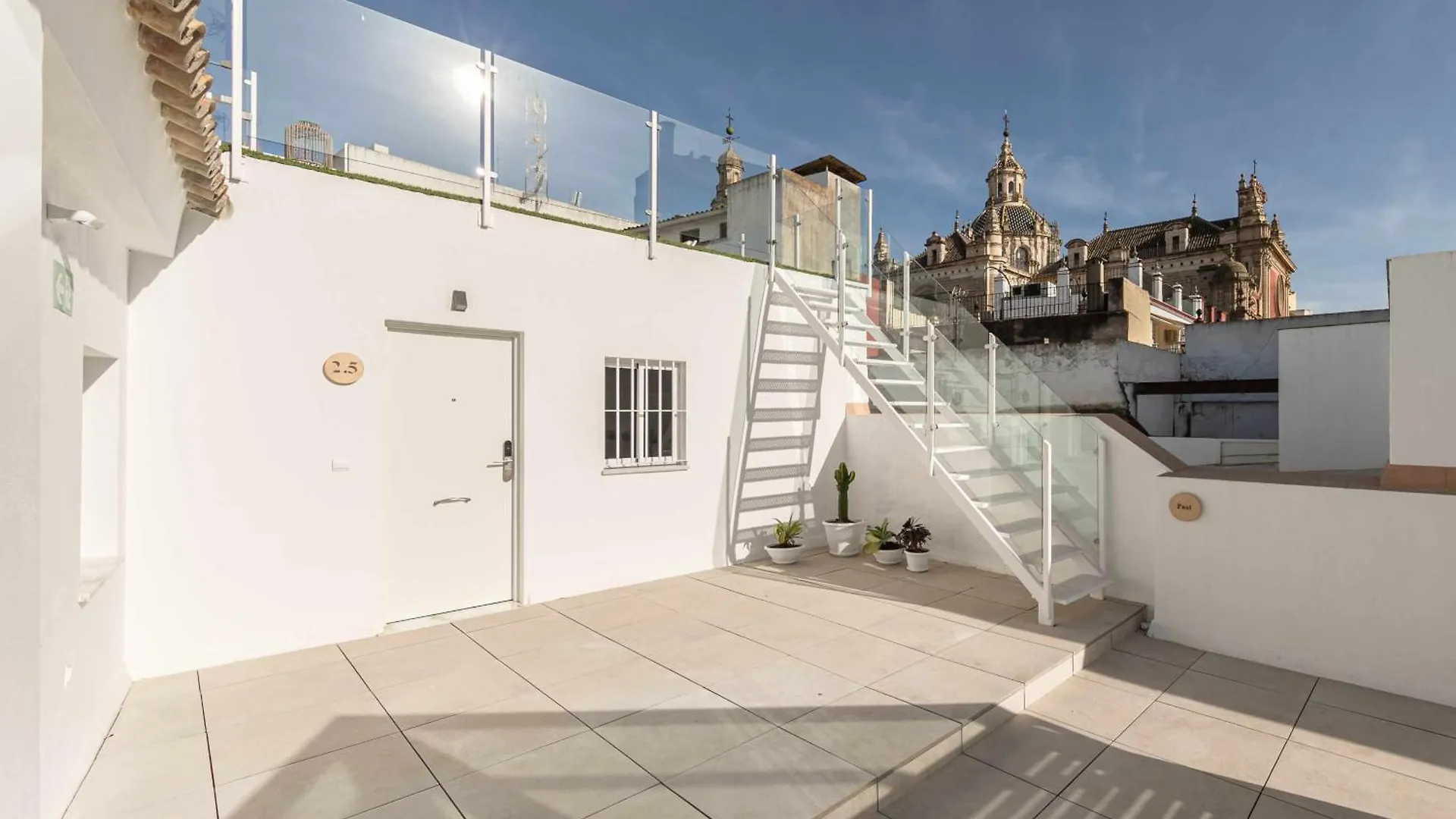 Isg Apartments Cuna Sevilla 0*,  Spanje