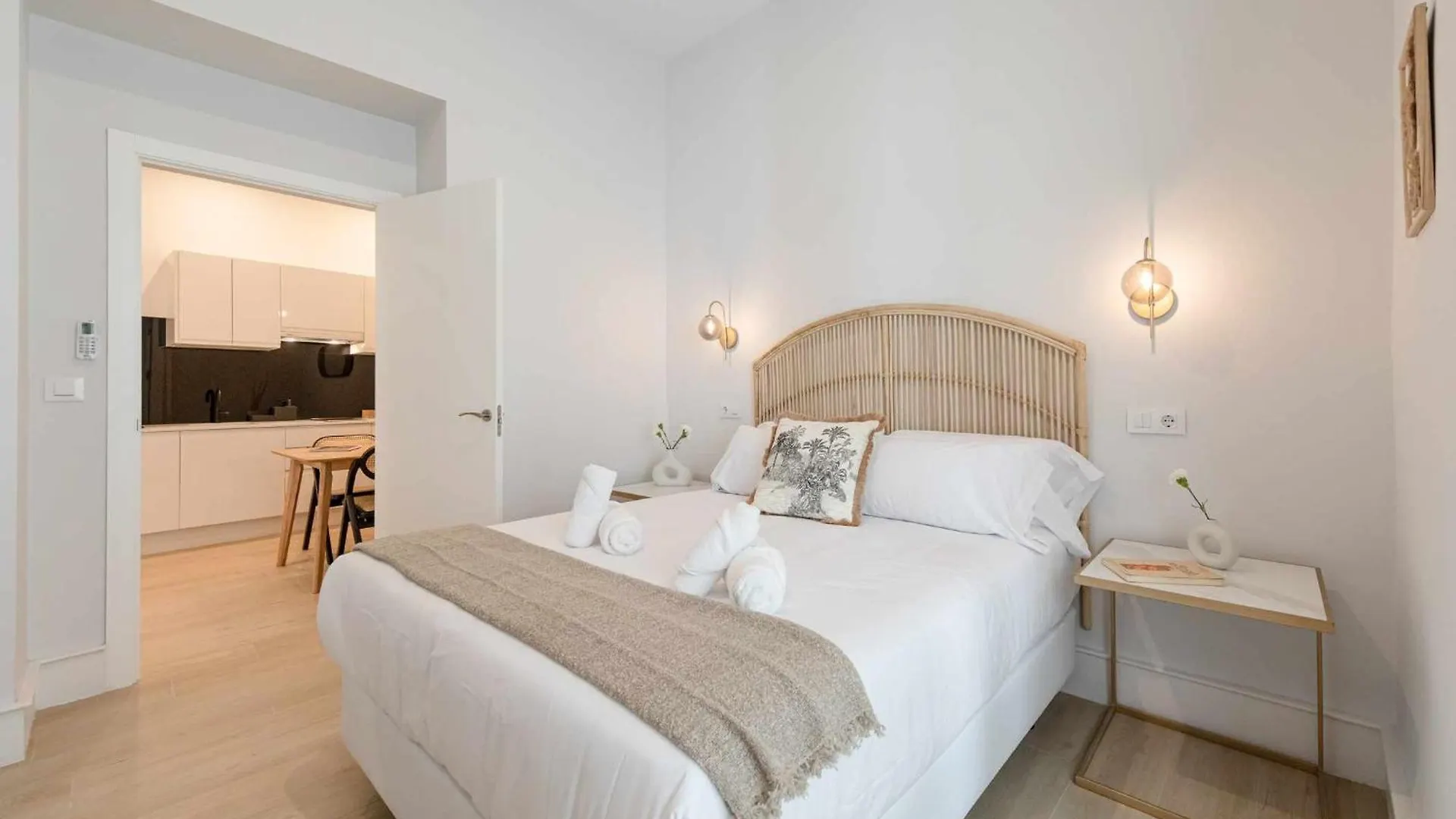 Isg Apartments Cuna Seville 0*,